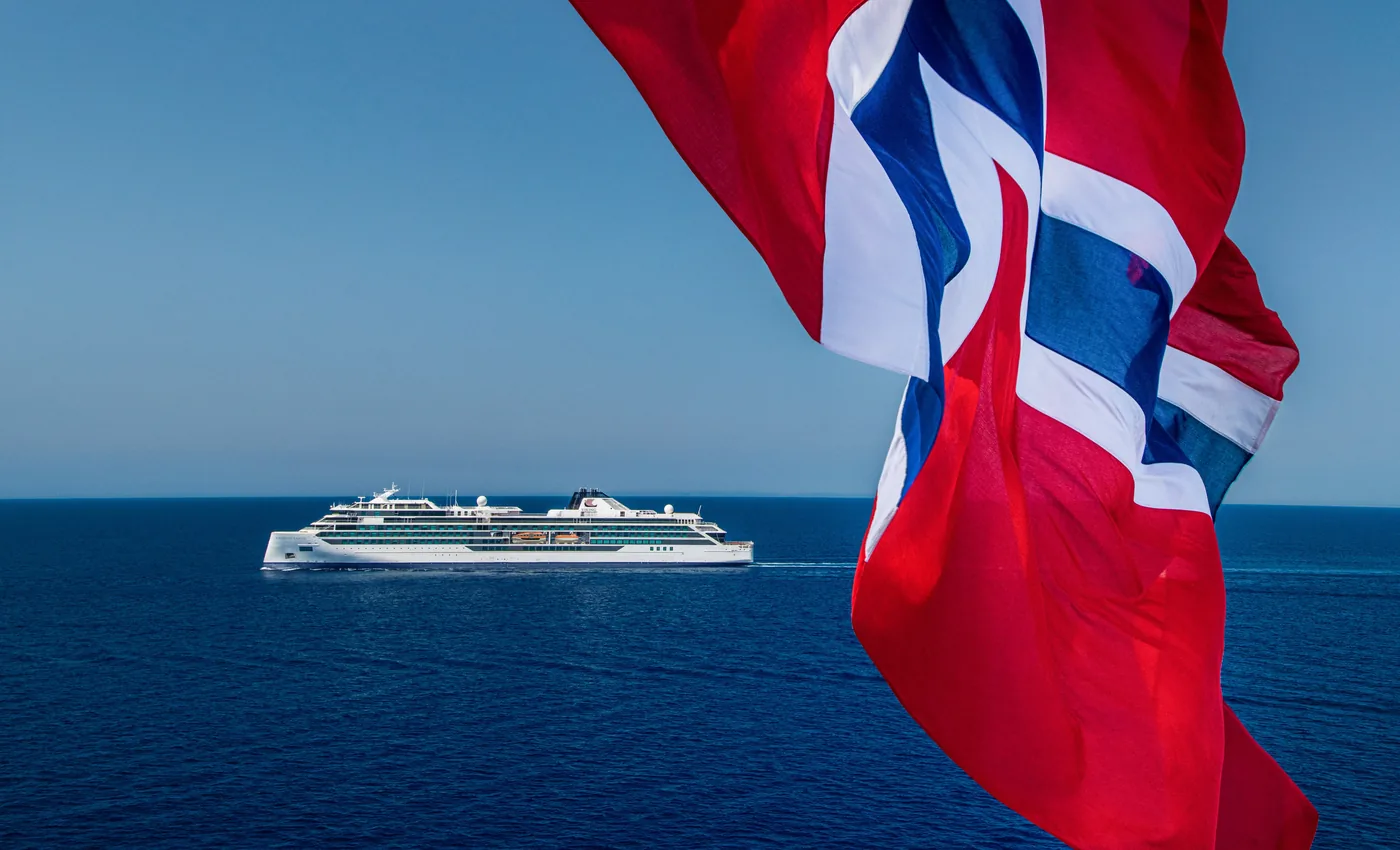 Expedition cruising